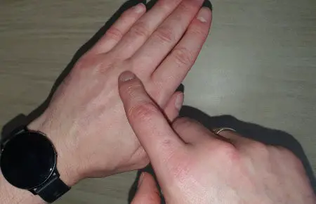 Hand feels like normal dog